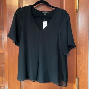 New Banana Republic Black Silky Top Size XS